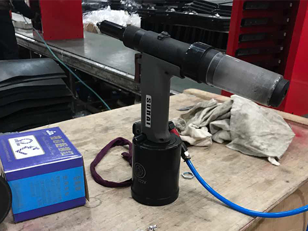 污的APP拉钉枪SN-822工具箱